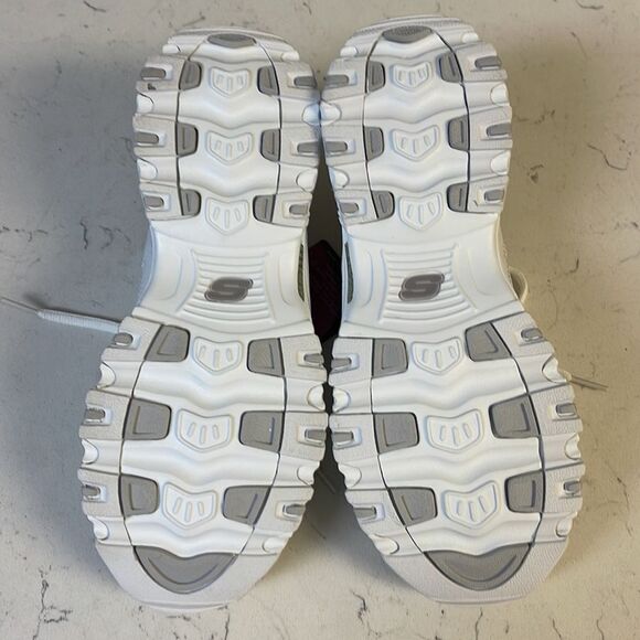 Skechers WOMEN'S D'Lites - Fresh Start Size 9, White, Like New - Picture 8 of 16